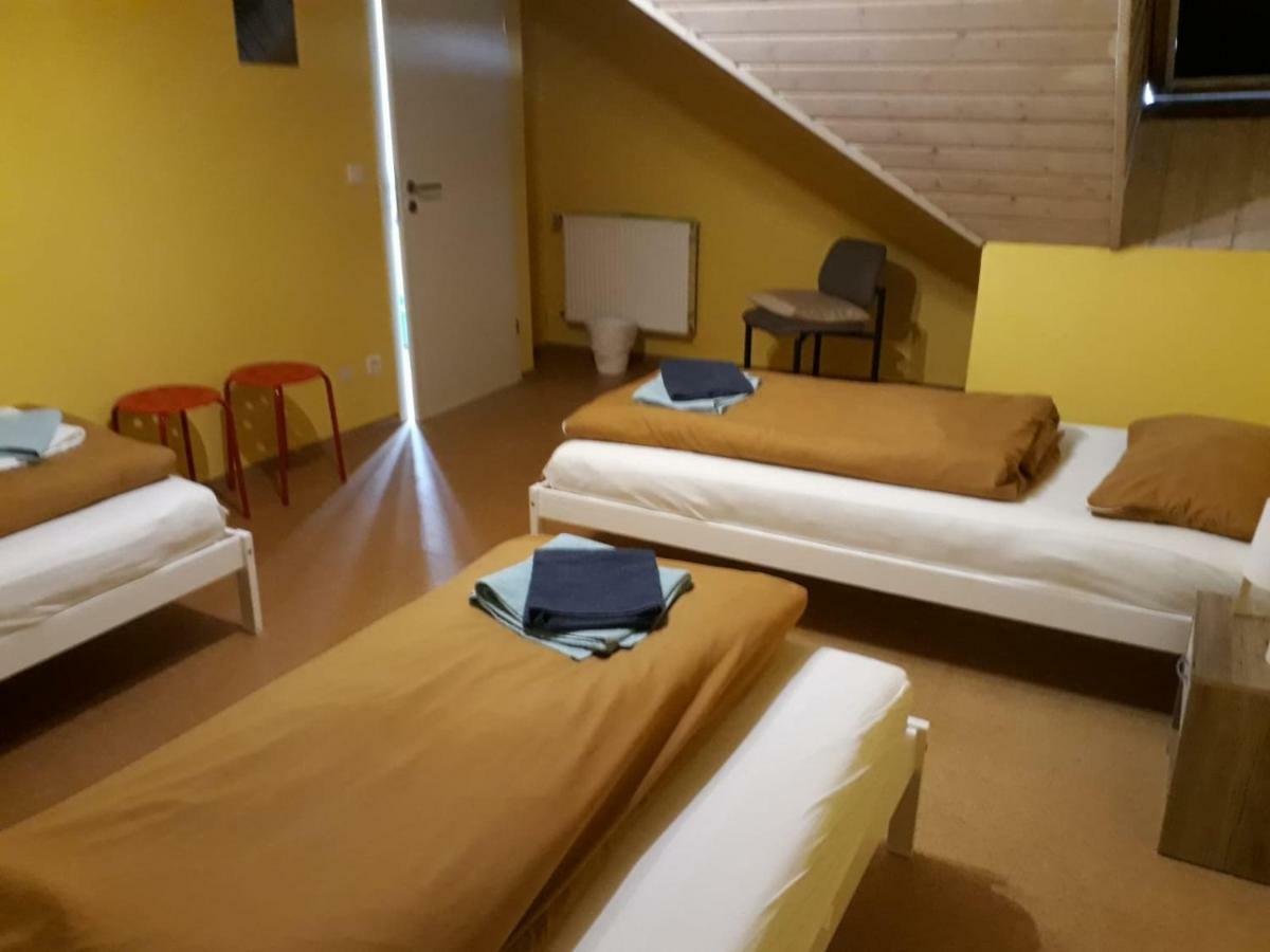 Gaestehaus Gl Ελβάνγκεν Εξωτερικό φωτογραφία