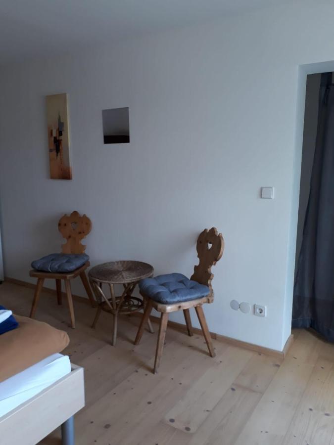 Gaestehaus Gl Ελβάνγκεν Εξωτερικό φωτογραφία
